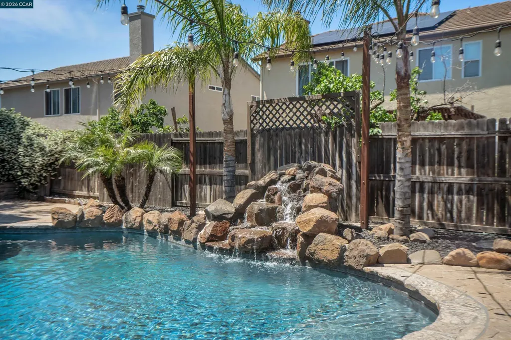 716 Joshua Street Oakley CA 94561
