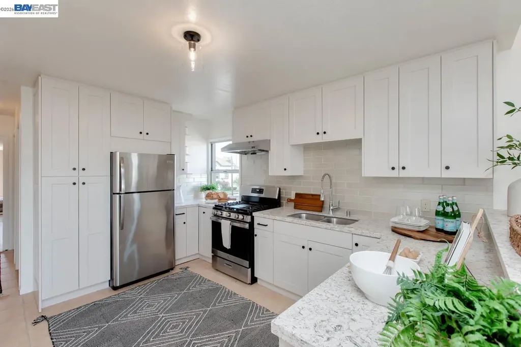 1628 Minturn Street Alameda CA 94501