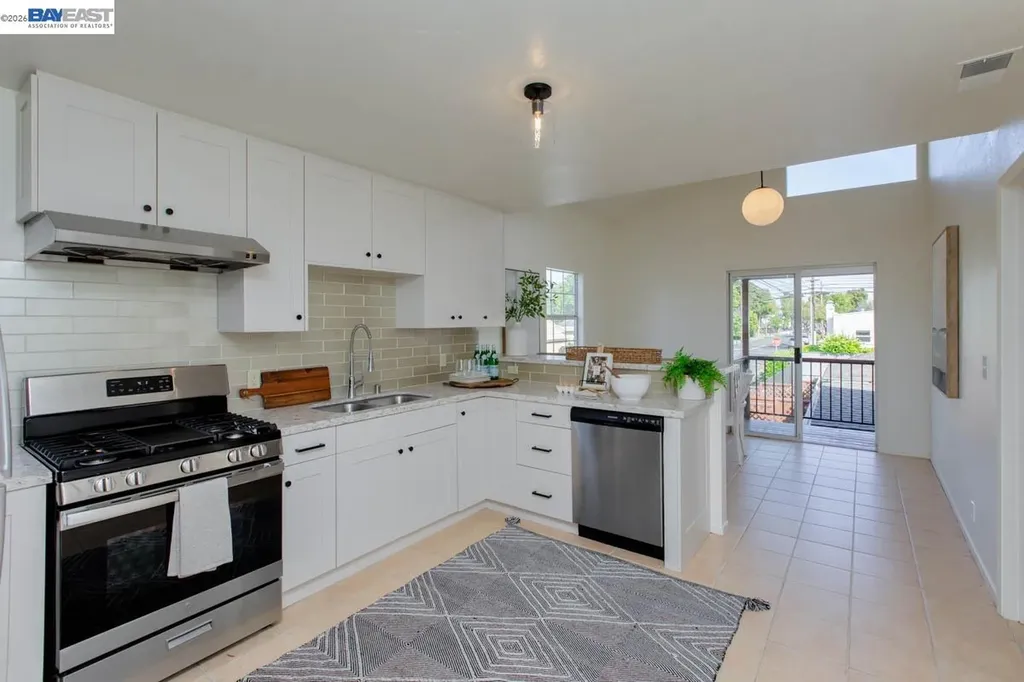 1628 Minturn Street Alameda CA 94501