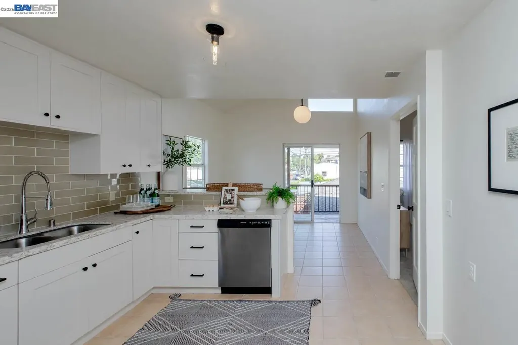 1628 Minturn Street Alameda CA 94501