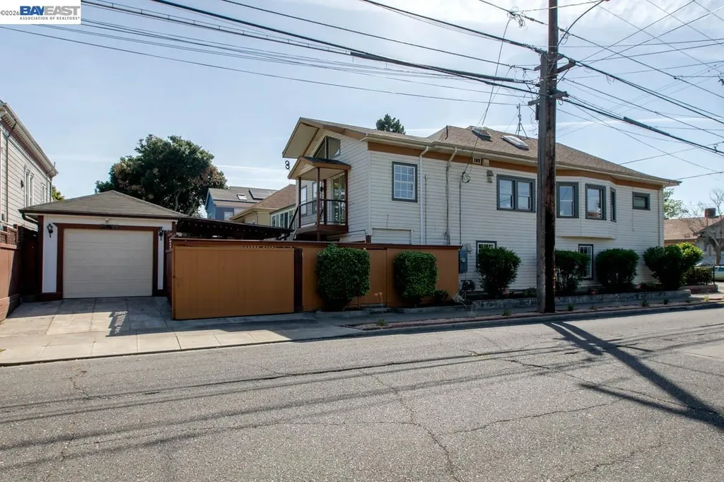 1628 Minturn Street Alameda CA 94501