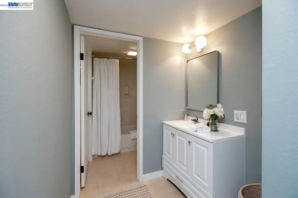1628 Minturn Street Alameda CA 94501