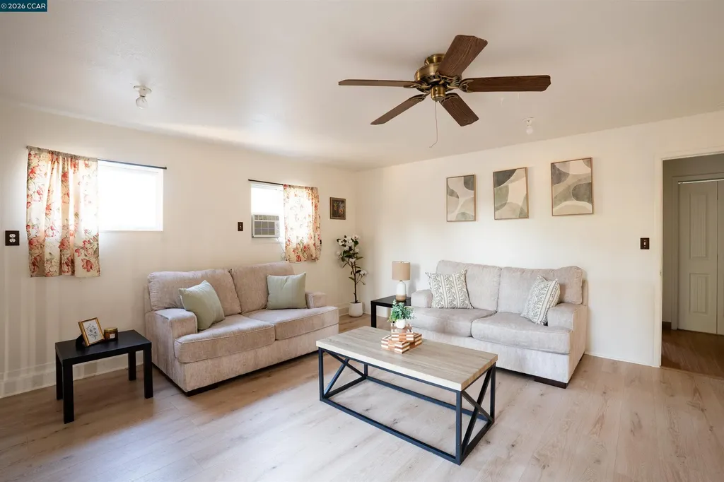 141 Carol Lane Oakley CA 94561
