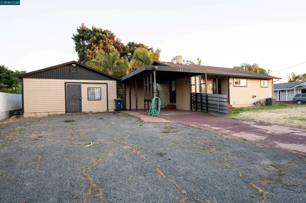 141 Carol Lane Oakley CA 94561