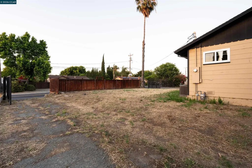 141 Carol Lane Oakley CA 94561