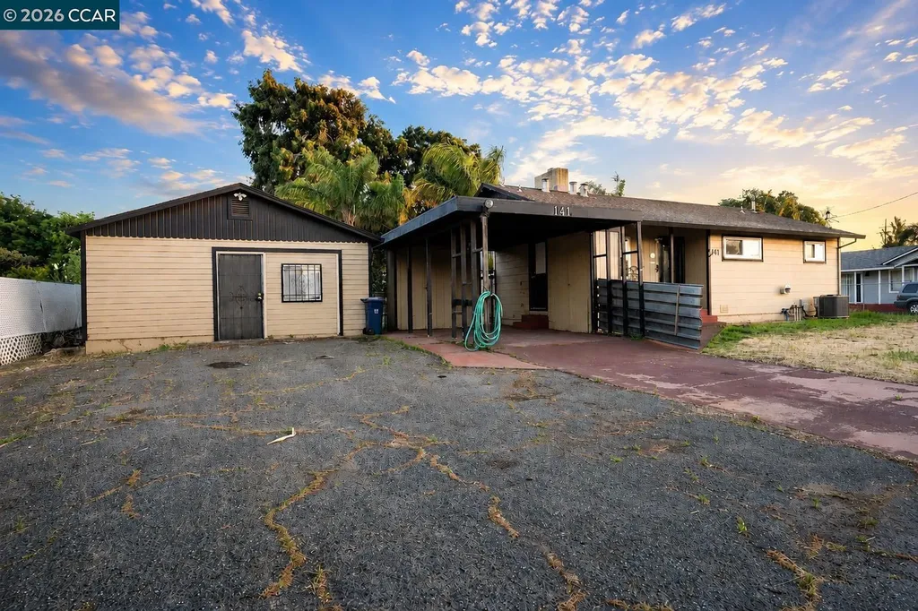 141 Carol Lane Oakley CA 94561