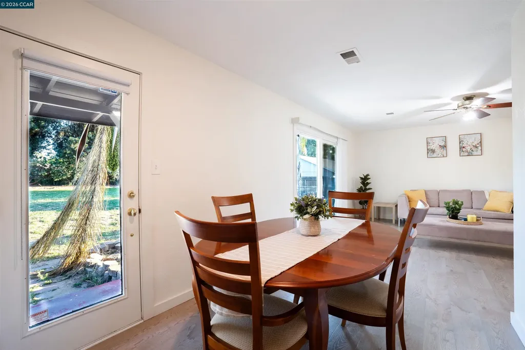 141 Carol Lane Oakley CA 94561
