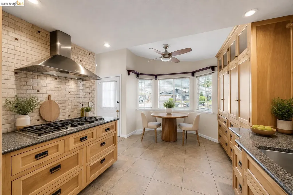 1733 Pine Court Oakley CA 94561