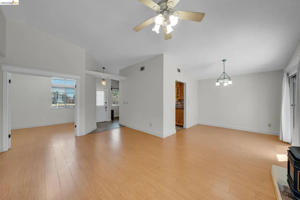 1733 Pine Court Oakley CA 94561