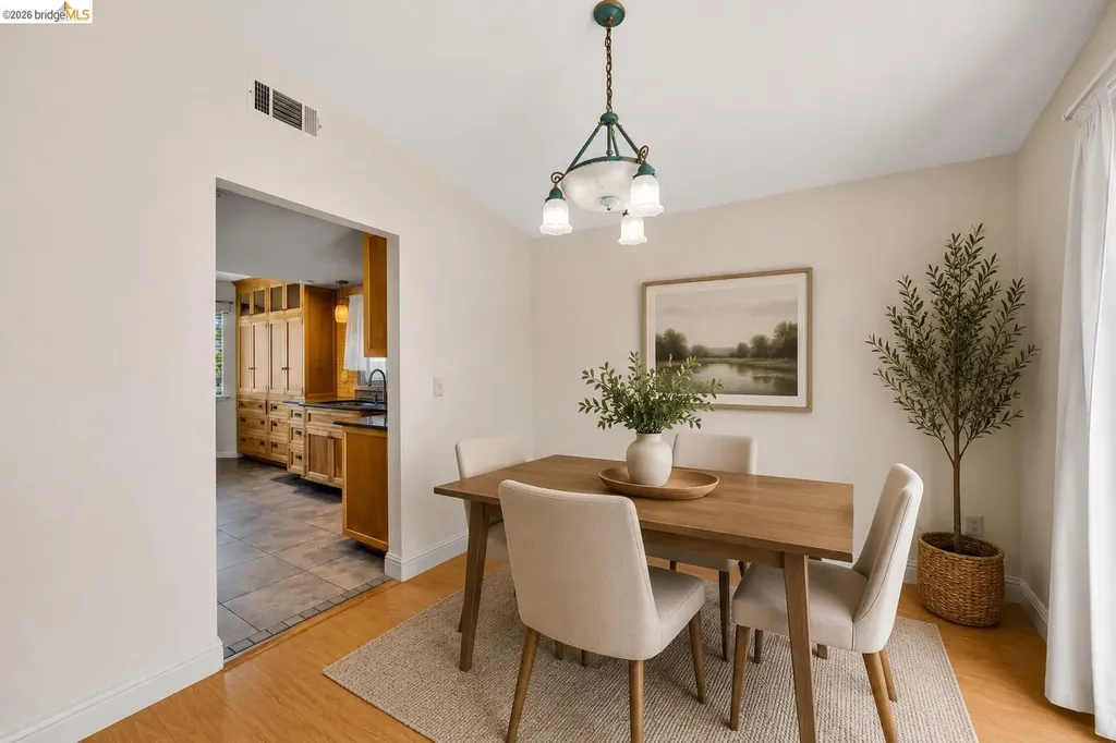 1733 Pine Court Oakley CA 94561