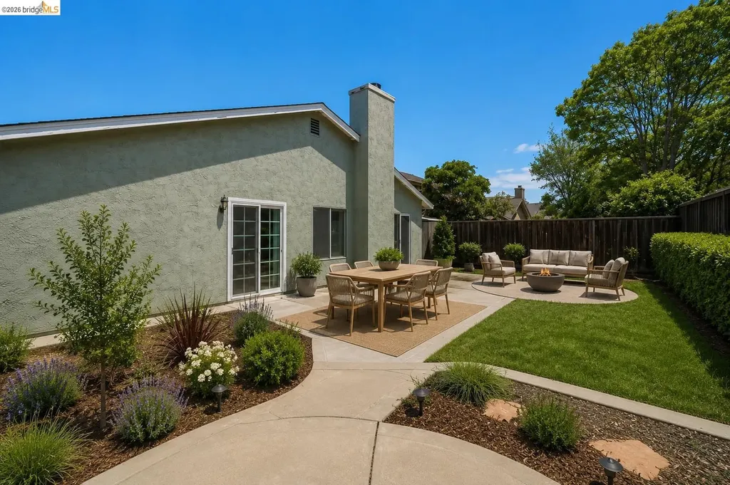 1733 Pine Court Oakley CA 94561