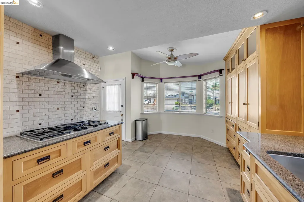 1733 Pine Court Oakley CA 94561