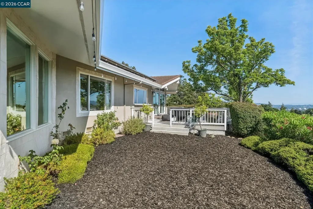 3175 Surmont Drive Lafayette CA 94549