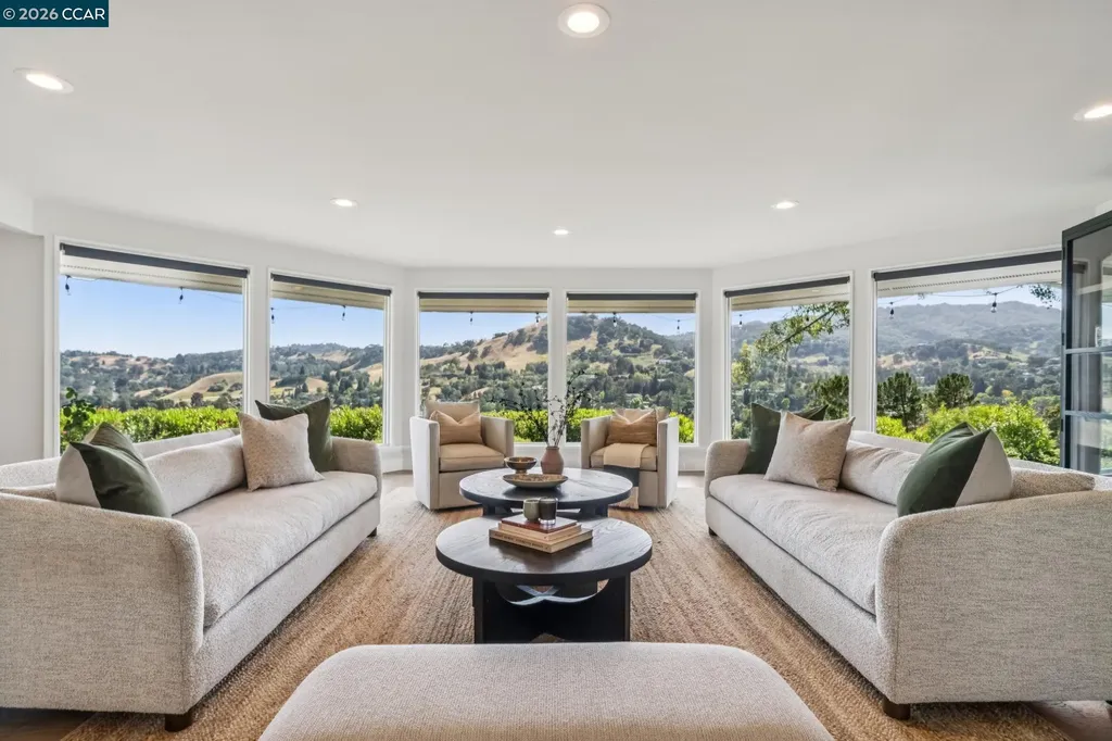 3175 Surmont Drive Lafayette CA 94549