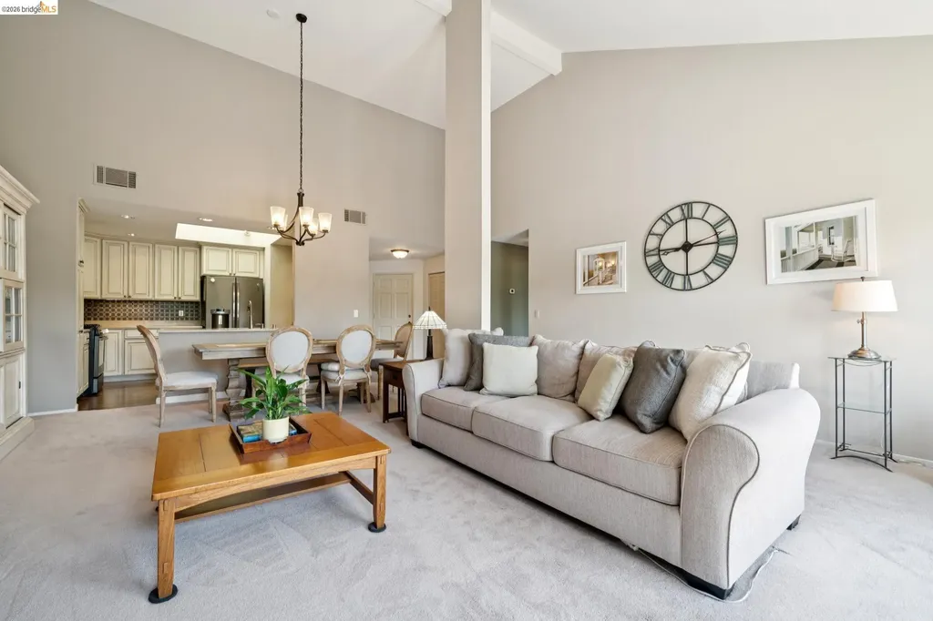 8 Pomfret Walk Pleasant Hill CA 94523