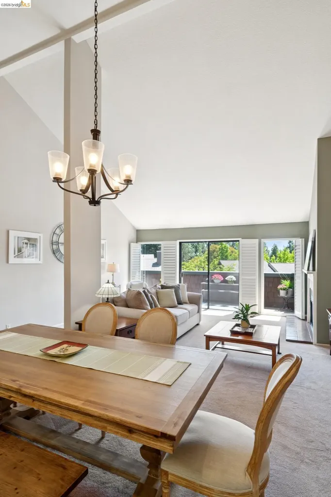 8 Pomfret Walk Pleasant Hill CA 94523