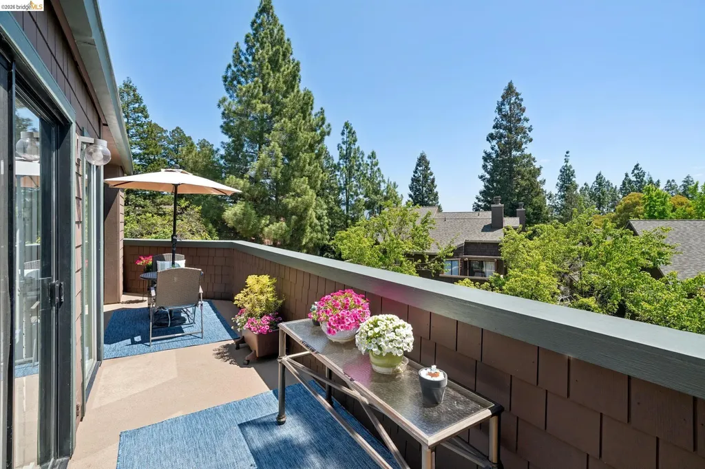 8 Pomfret Walk Pleasant Hill CA 94523