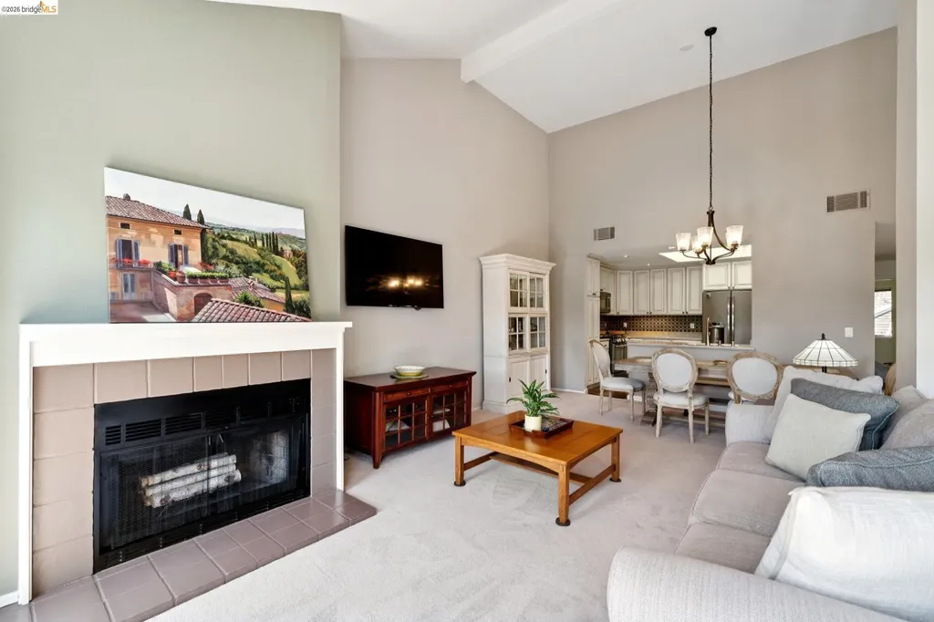 8 Pomfret Walk Pleasant Hill CA 94523