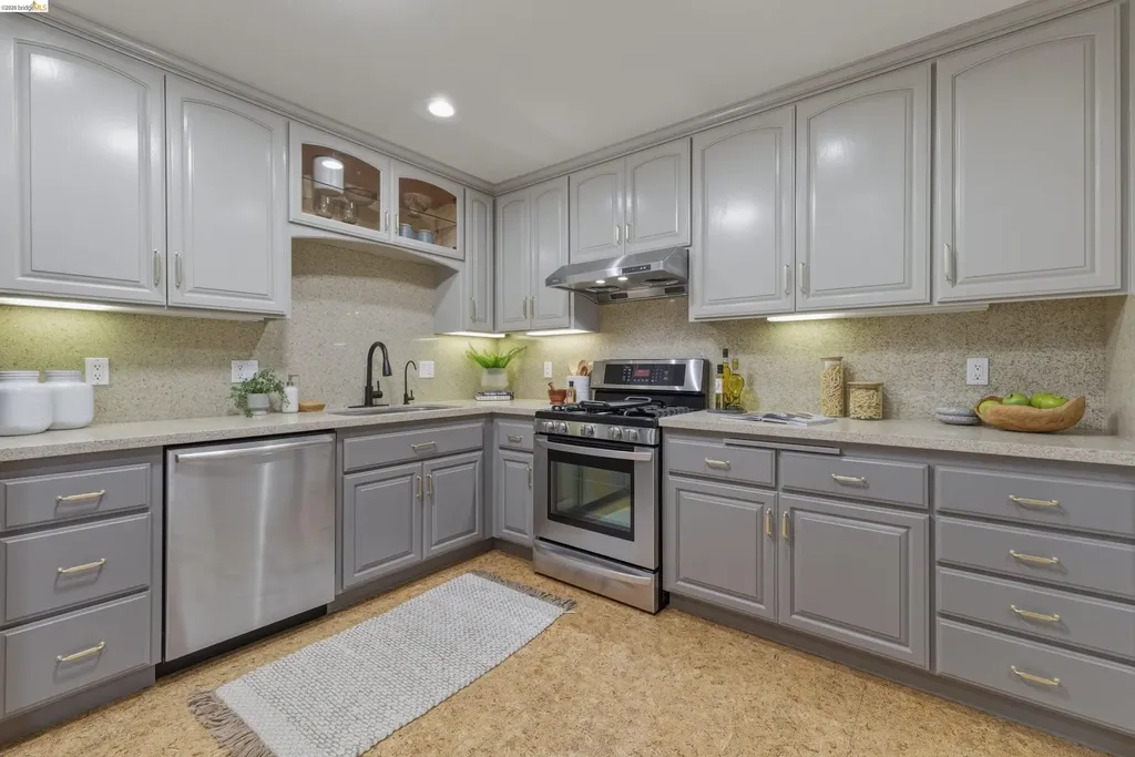 1366 Sayre Street San Leandro CA 94579