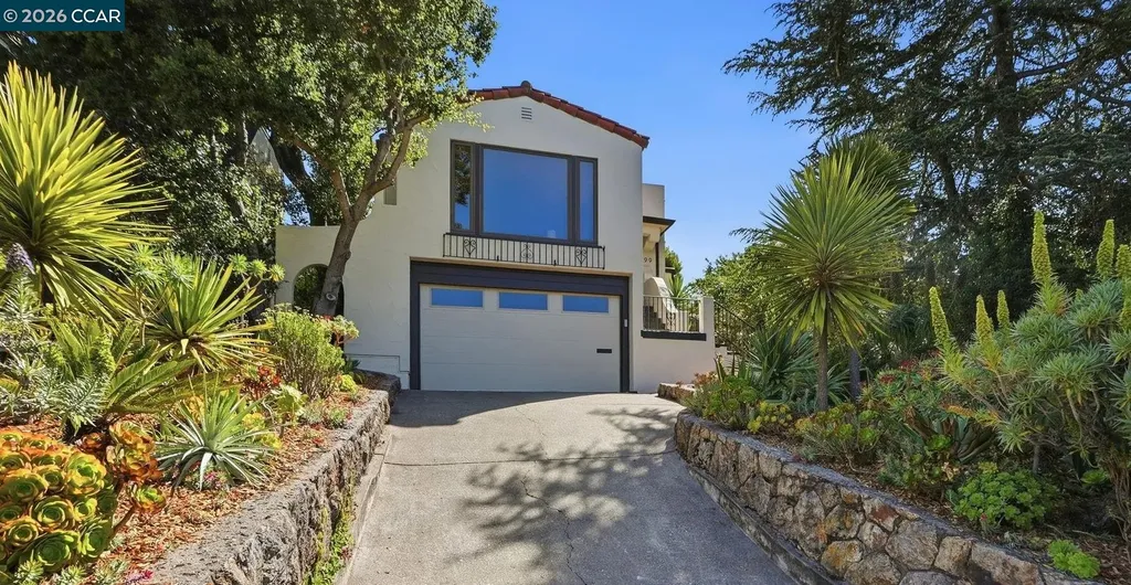 899 Arlington Avenue Berkeley CA 94707