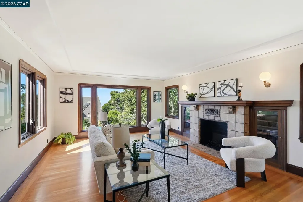 899 Arlington Avenue Berkeley CA 94707
