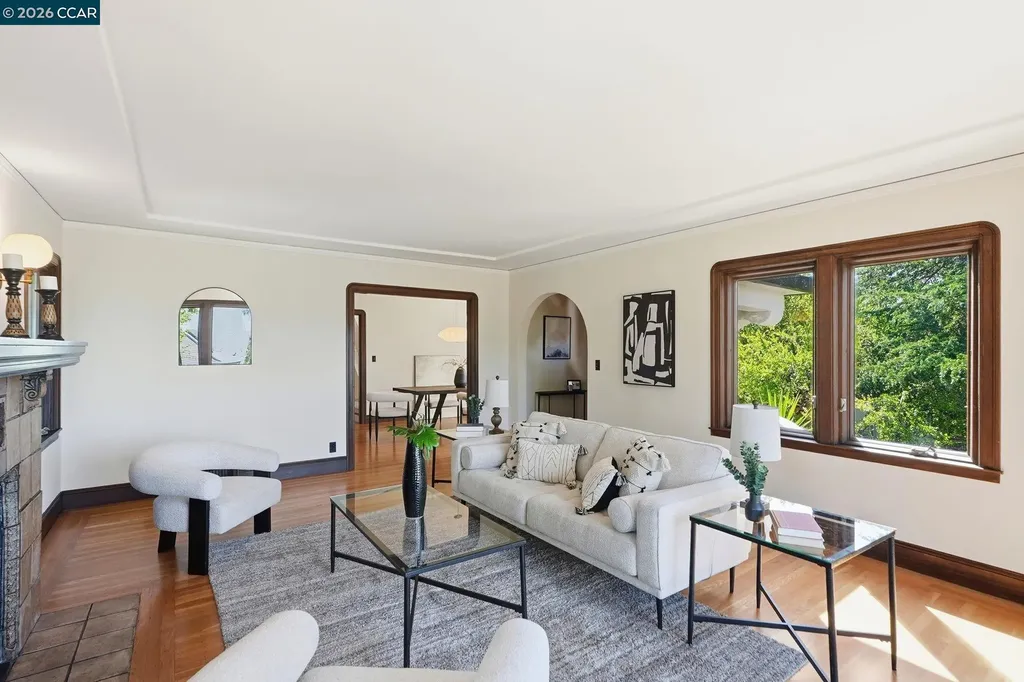 899 Arlington Avenue Berkeley CA 94707