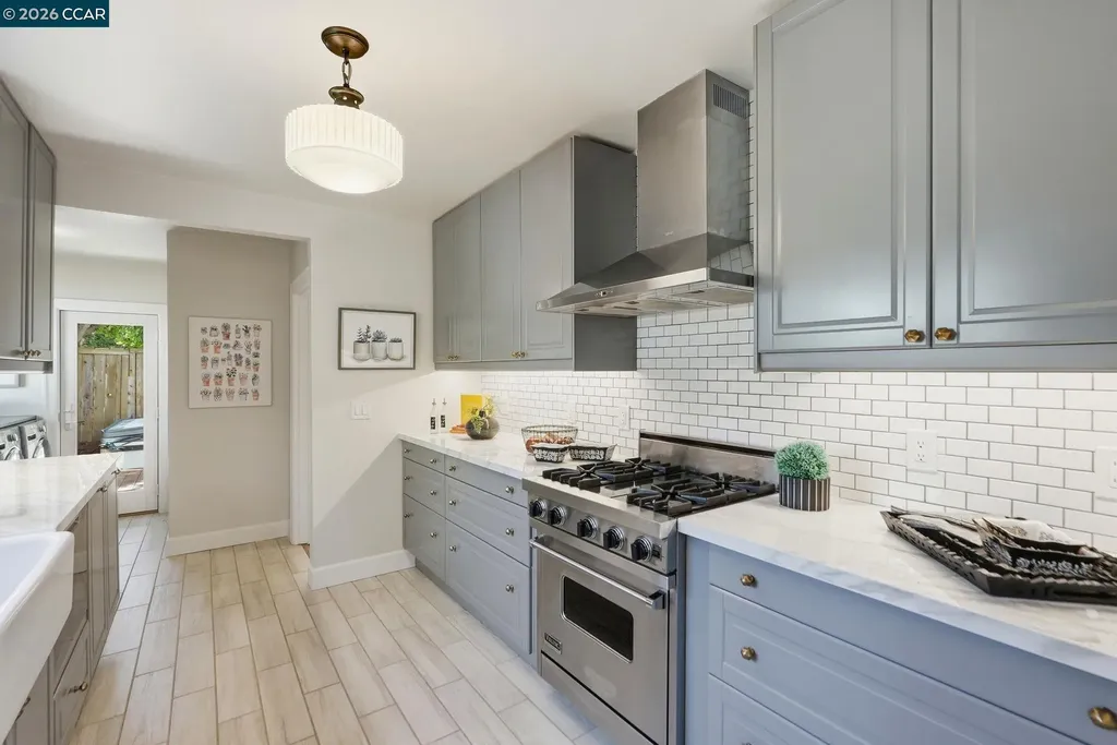 899 Arlington Avenue Berkeley CA 94707