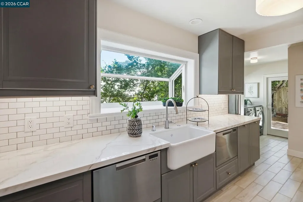899 Arlington Avenue Berkeley CA 94707