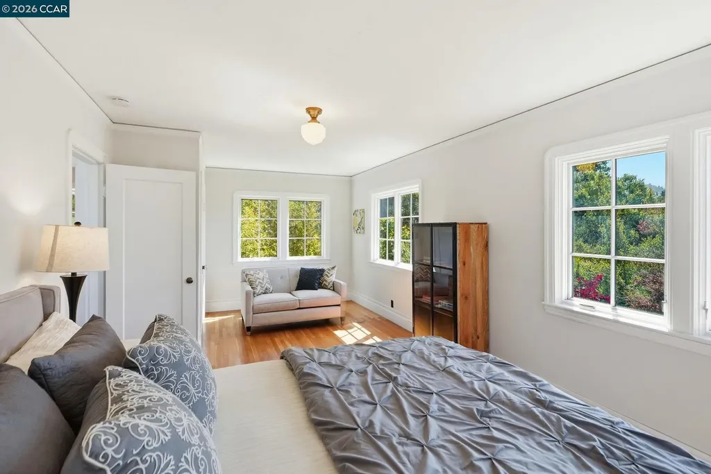 899 Arlington Avenue Berkeley CA 94707