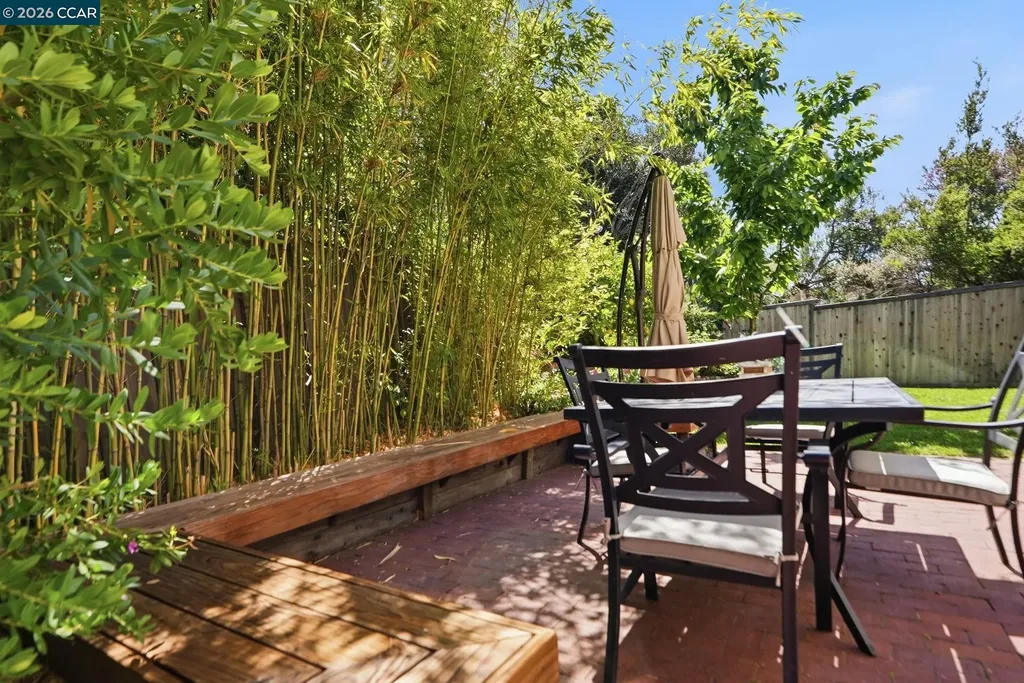 899 Arlington Avenue Berkeley CA 94707