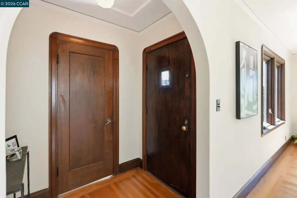 899 Arlington Avenue Berkeley CA 94707