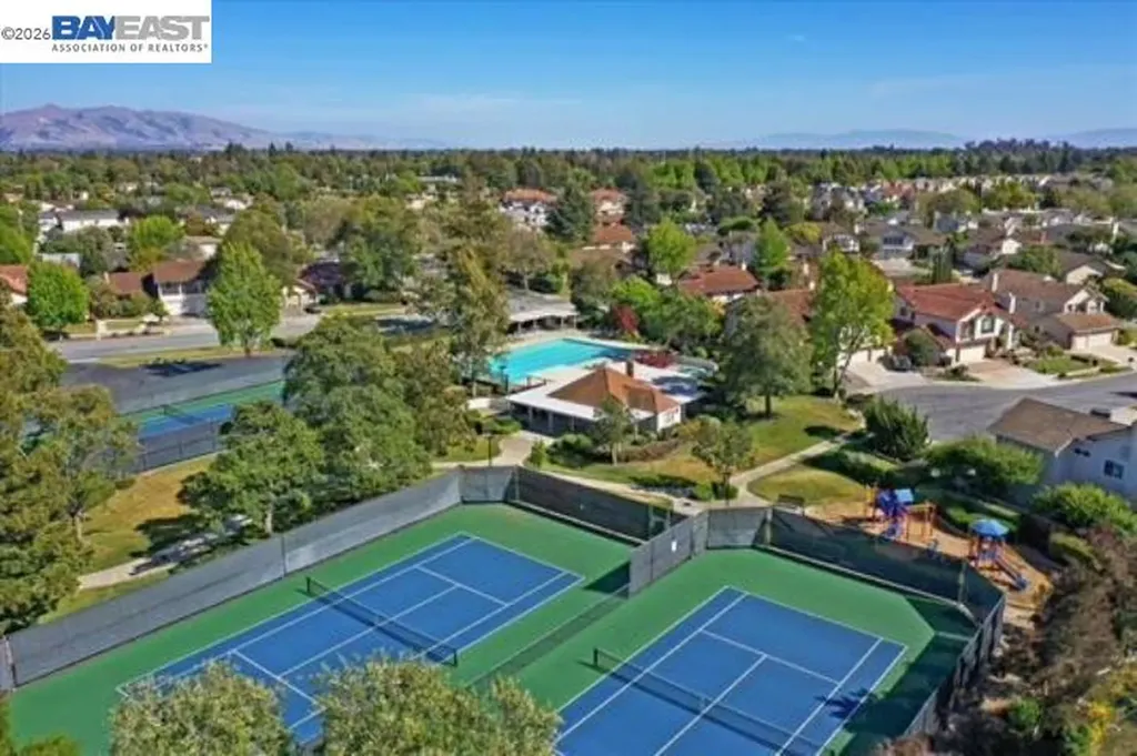 33590 Quail Run Road Fremont CA 94555