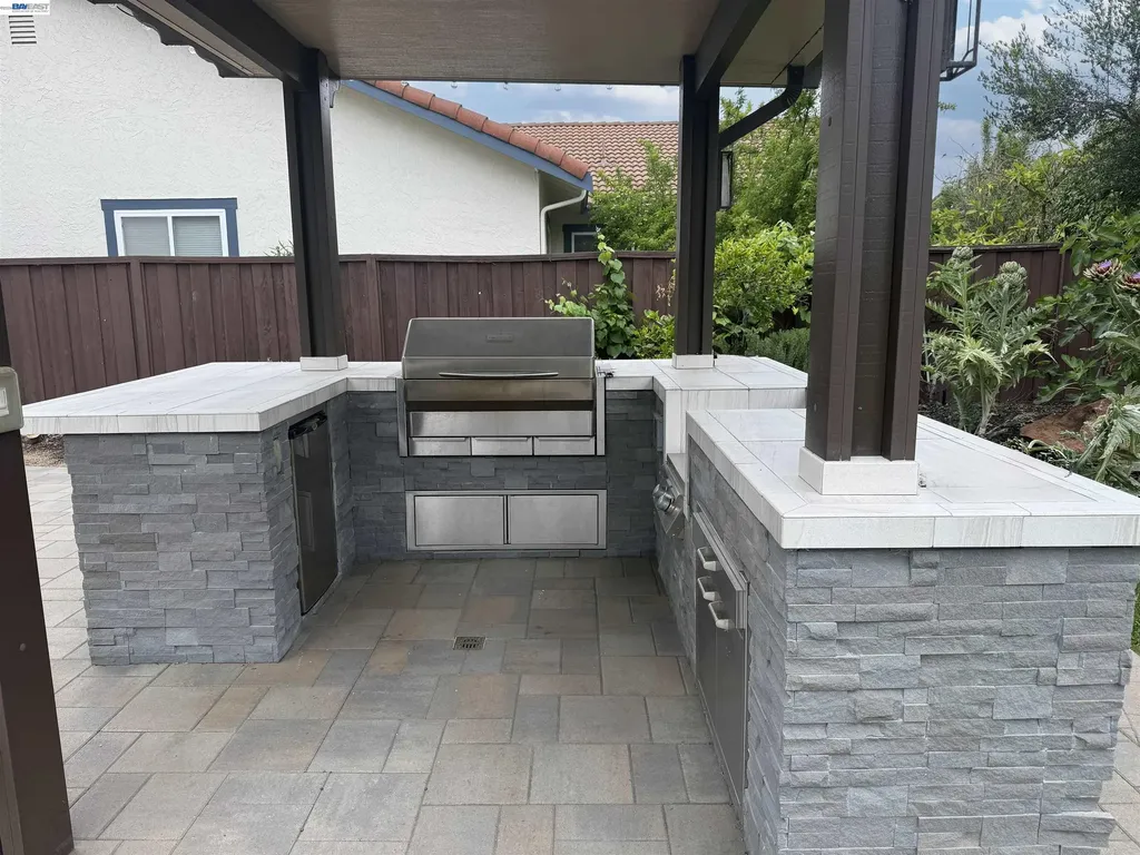 33590 Quail Run Road Fremont CA 94555