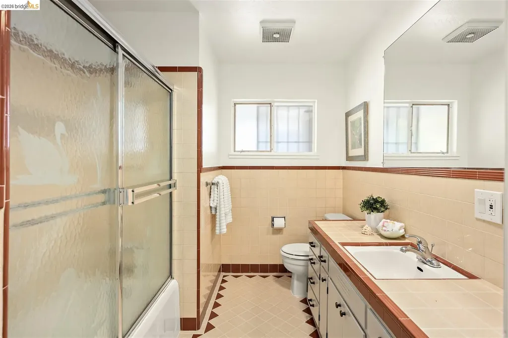 1218 Yuba Avenue San Pablo CA 94806