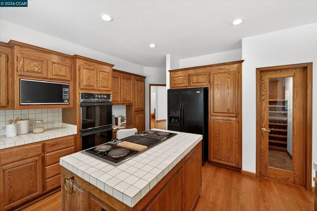 4423 Deer Ridge Road Danville CA 94506
