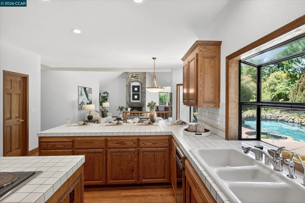 4423 Deer Ridge Road Danville CA 94506