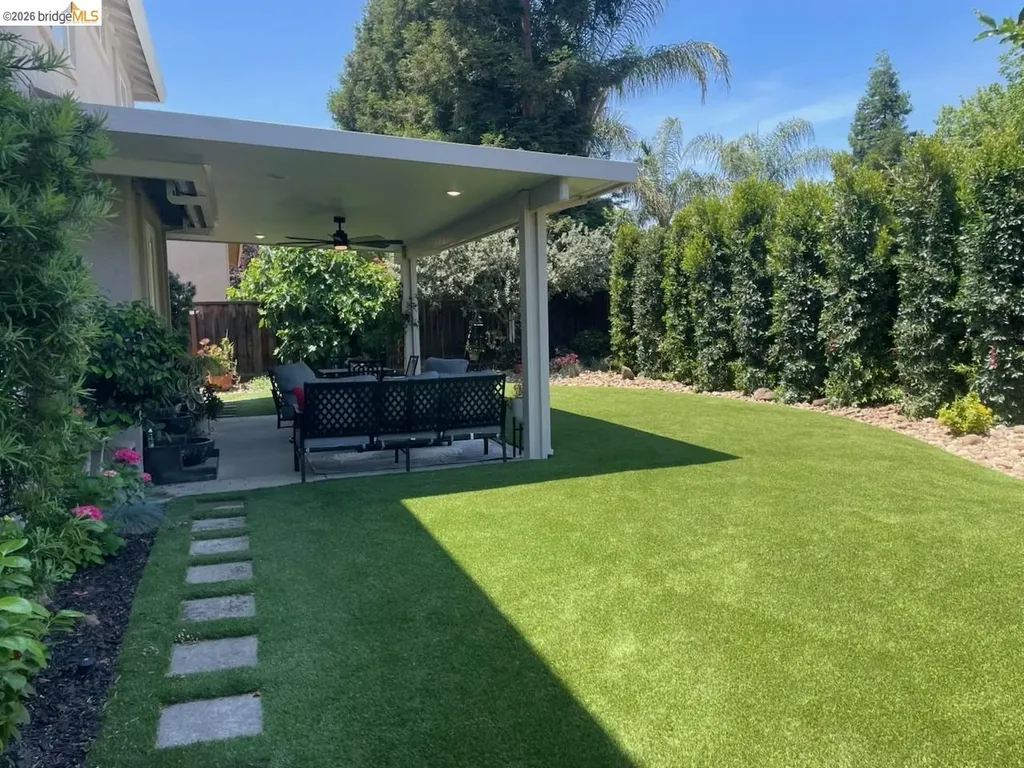 2037 Newton Drive Brentwood CA 94513