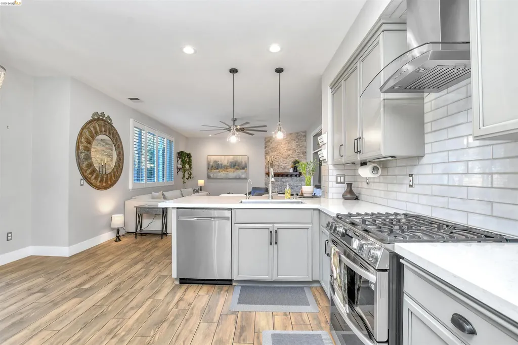 2037 Newton Drive Brentwood CA 94513