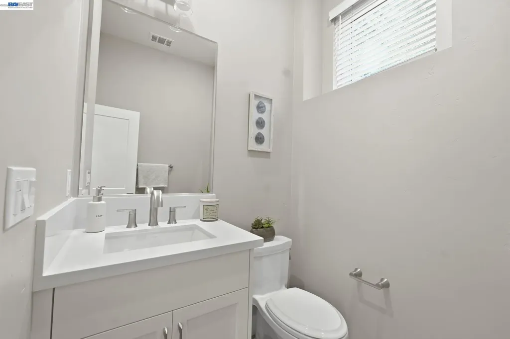 80 Woodbury Highlands Place Lafayette CA 94549