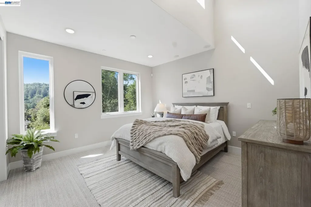 80 Woodbury Highlands Place Lafayette CA 94549