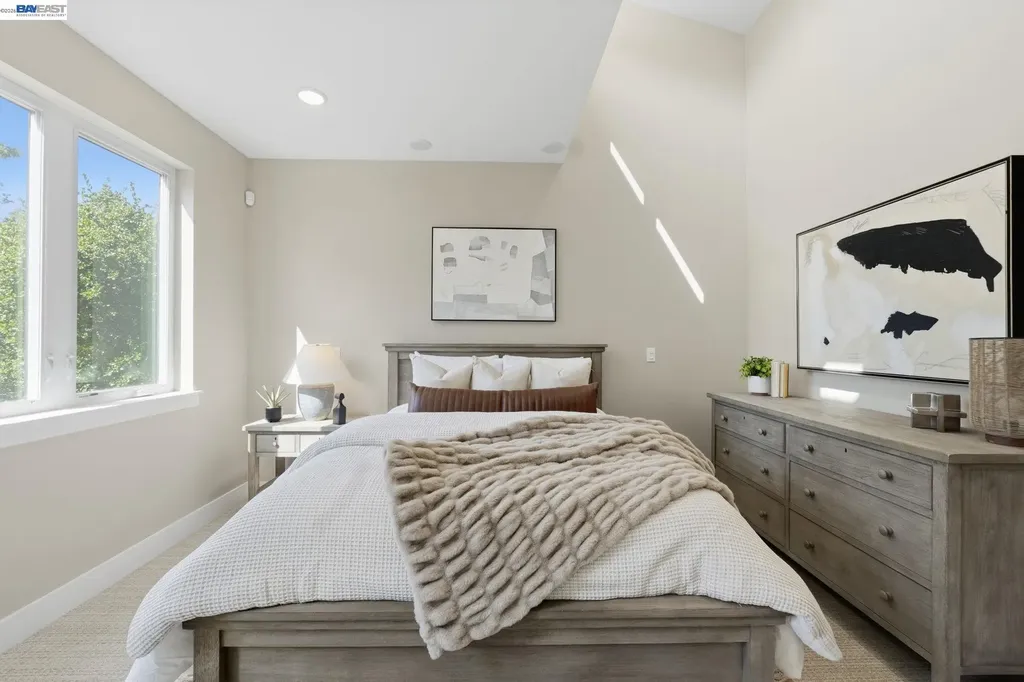 80 Woodbury Highlands Place Lafayette CA 94549