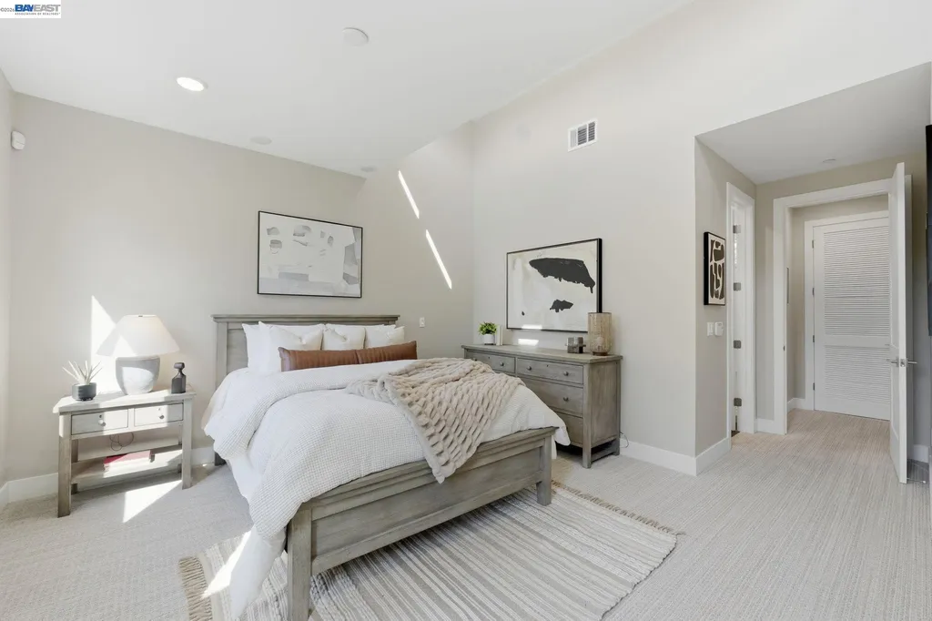 80 Woodbury Highlands Place Lafayette CA 94549