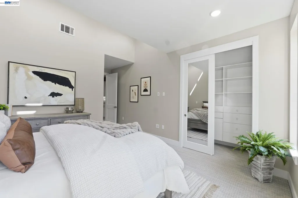 80 Woodbury Highlands Place Lafayette CA 94549