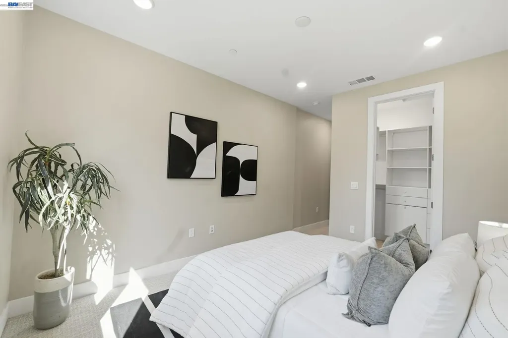 80 Woodbury Highlands Place Lafayette CA 94549