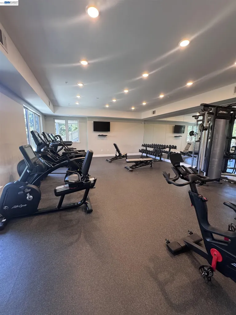 80 Woodbury Highlands Place Lafayette CA 94549