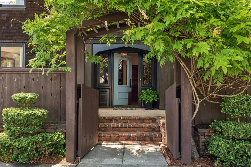 1490 Arch Street Berkeley CA 94708