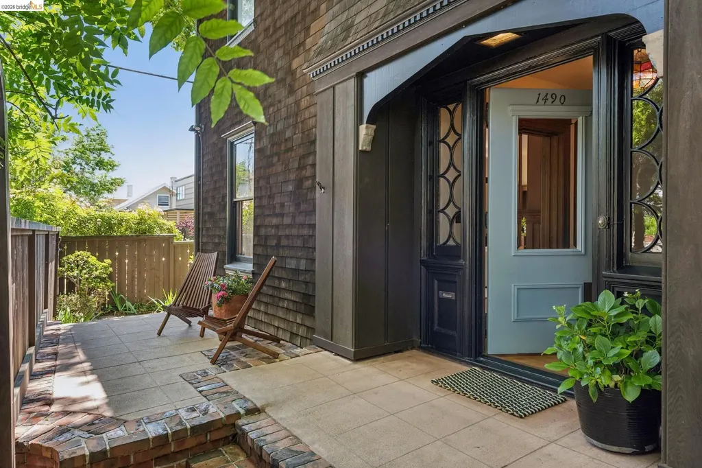 1490 Arch Street Berkeley CA 94708
