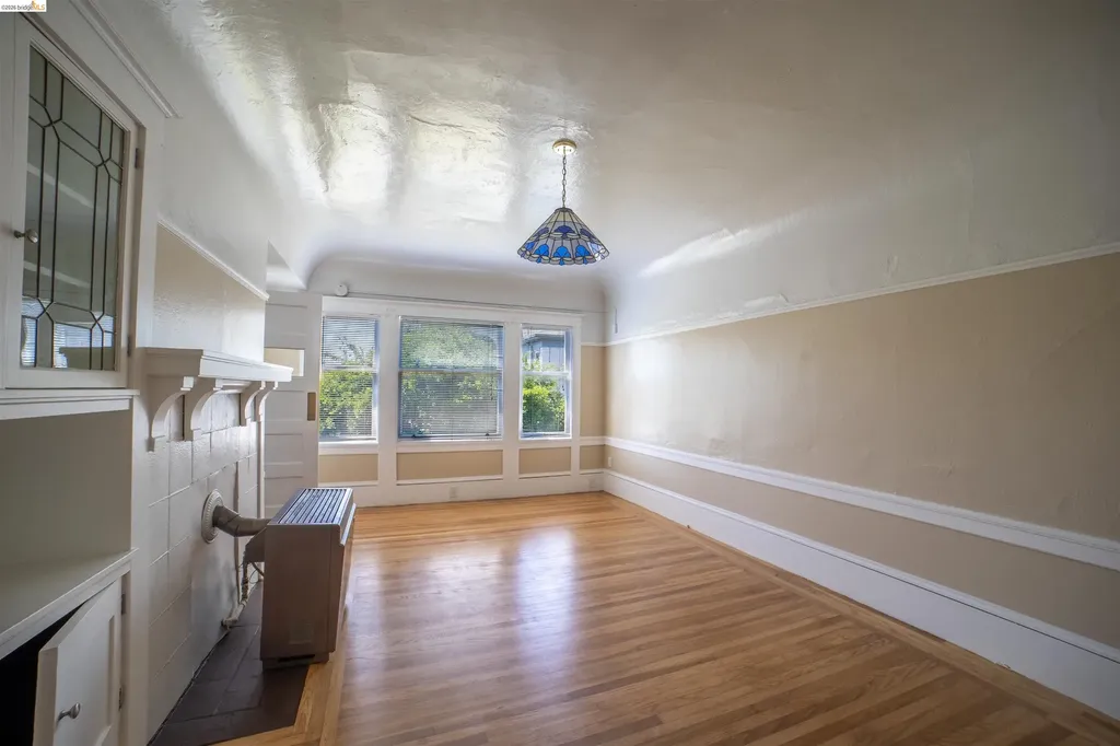 701 43rd Street Oakland CA 94609