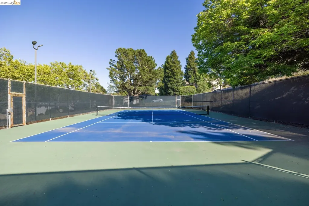 5310 Ridgeview Circle El Sobrante CA 94803