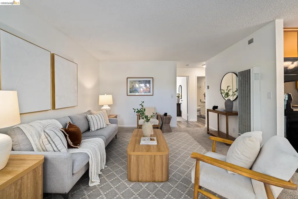 5310 Ridgeview Circle El Sobrante CA 94803